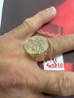 14K Solid Gold Ring For Wedding CUBIC ZIRCONIUM STONES 19Gr Size 10