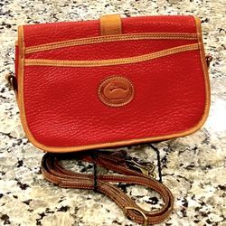 Vintage Dooney And Bourke Soft Pebble Leather Handbag 