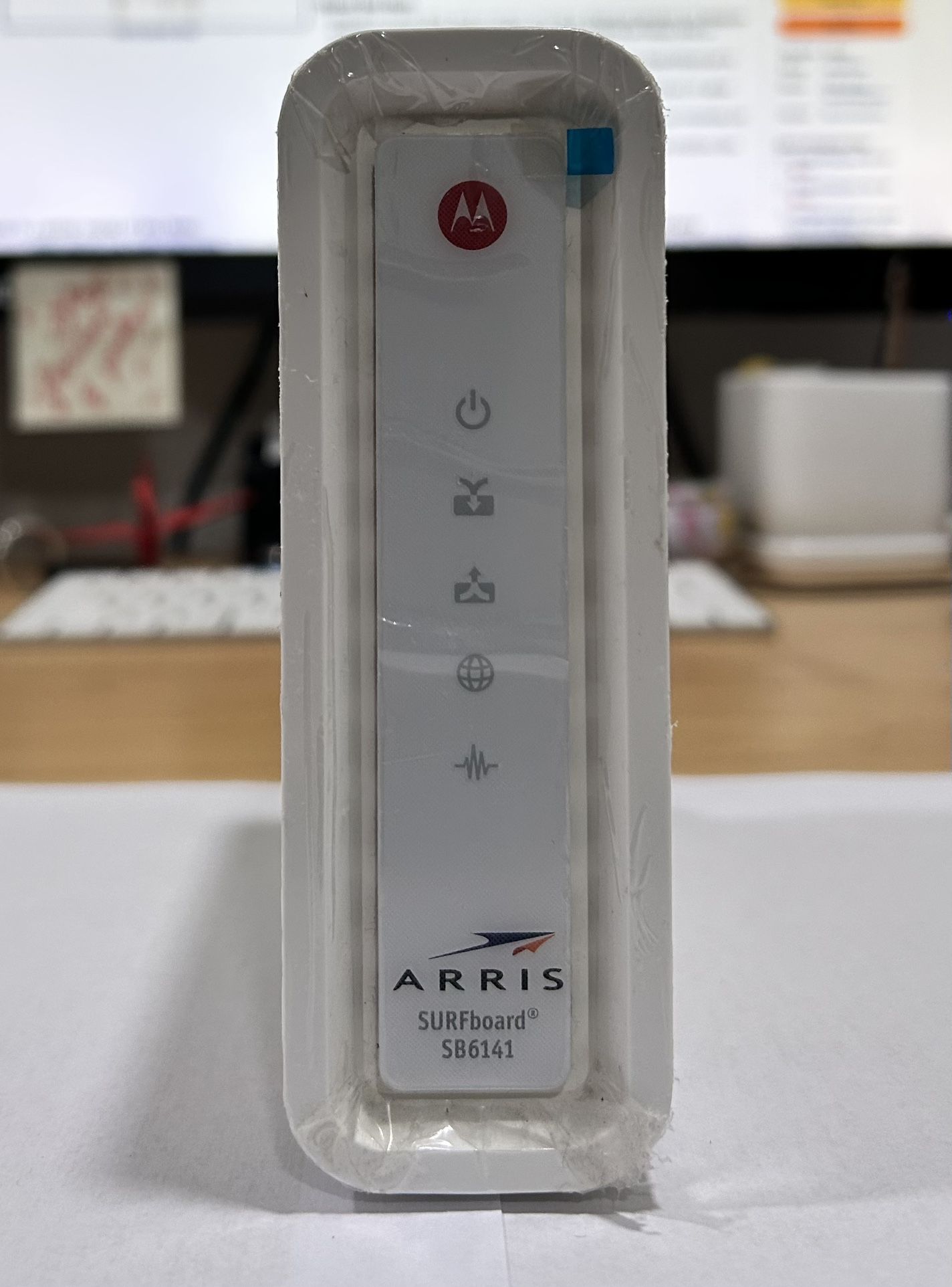 Surfboard SB6141 Modem