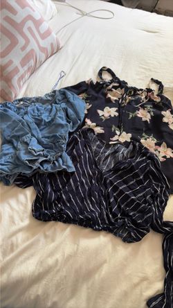 Lot Of 3 Tops