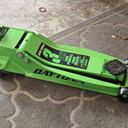 3 Ton High Lift Jack.