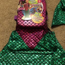 Mermaid dress up Swim trainer