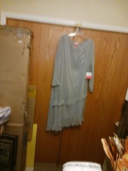 New Womens Gray Silk Formal Dress 1x XL
