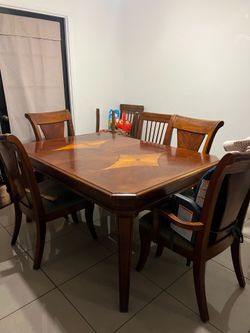 Dinning table
