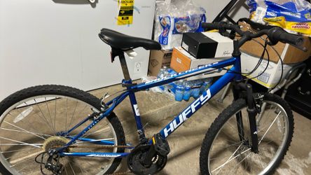Huffy Bike (read description)