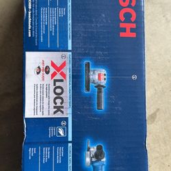 BOSCH GWX10-45PE 4-1/2" X-LOCK Ergonomic Angle Grinder with Paddle Switch New
