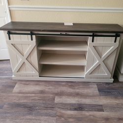 tv stand  