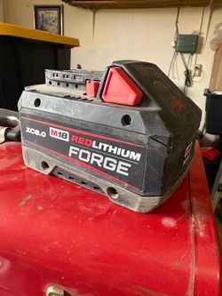 Milwaukee 8.0 Fuel Forge Battery