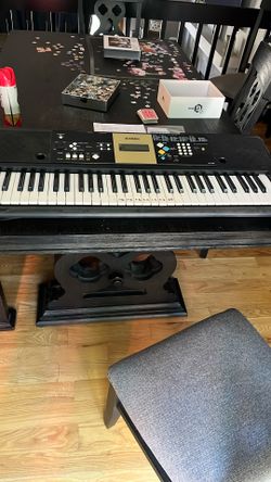 Yamaha Keyboard