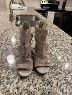 DKNY heels