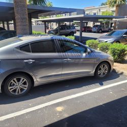 2018 Hyundai Elantra