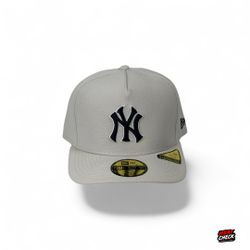 Siegelman Stable x New Era New York Yankees 59FIFTY A-Frame (Grey) – Size 7 1/2