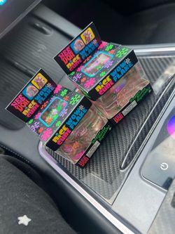 Nee Doh Nice Cube Wow Flake