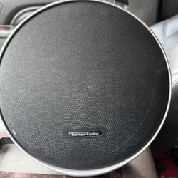 Harman kardon onyx 9