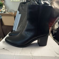 Size 7in A Half