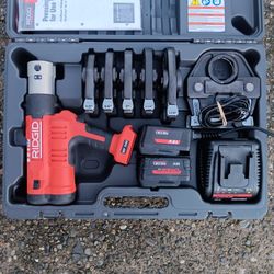 RIDGID RP340 1/2to2in Pro Press. Almost New Condition. Many Other Tools. For Pick Up Fremont Seattle. No Low Ball Offers Please. No Trades. Yes I Have