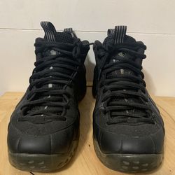 Size 10- Nike Air Foamposite One Stealth 2012 **No Box**