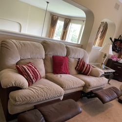 Sofa / Recliner
