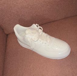 Size 9 Men’s Nike Air Force 1 (Patent Leather)