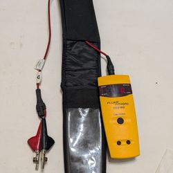 Fluke Networks ts100 PRO Cable Fault Finder Works Great Broken Clip On Case Otherwise Great Shape 