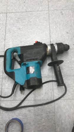 Roto hammer makita