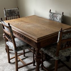 Farm table 4 Chairs