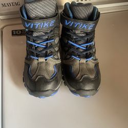 Snow Boots  Size 10 