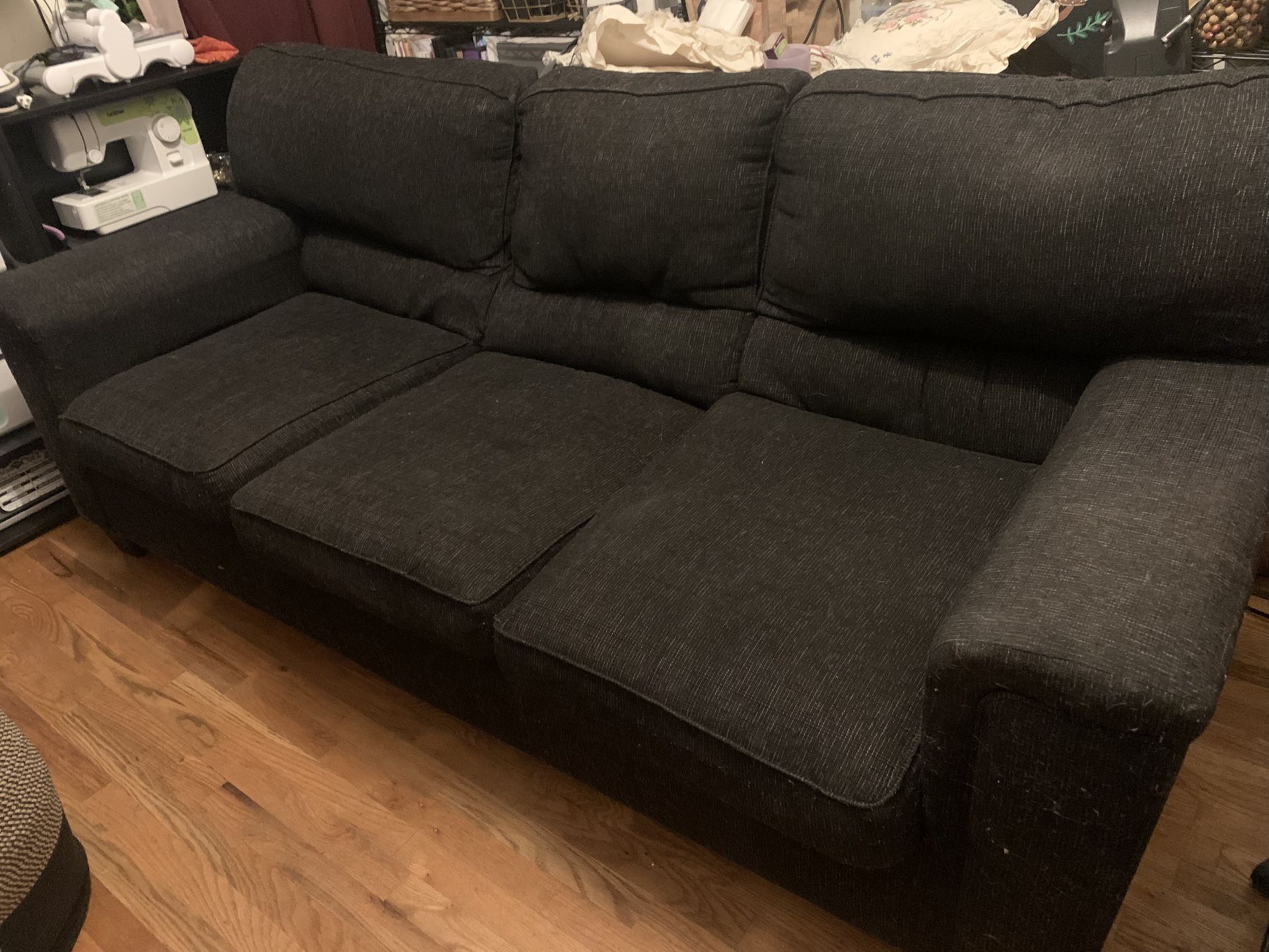 Couch (Free!) Queens