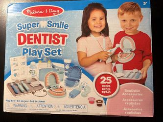 Melissa & Doug SuperSmile Realistic Dentist Play Set