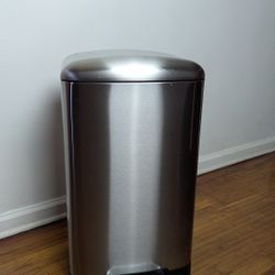 Simplehuman Trash Can