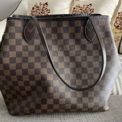 Louis Vuitton Neverfull MM Shoulder Tote Damier $1200