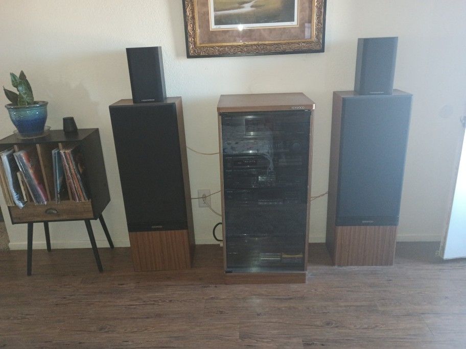 Kenwood Stereo System