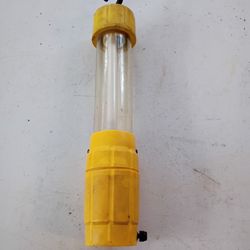 MECHANICS FLUORESCENT LIGHT 