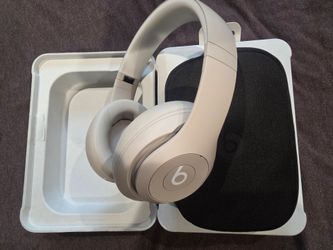 Beats Studio Pro Premium
