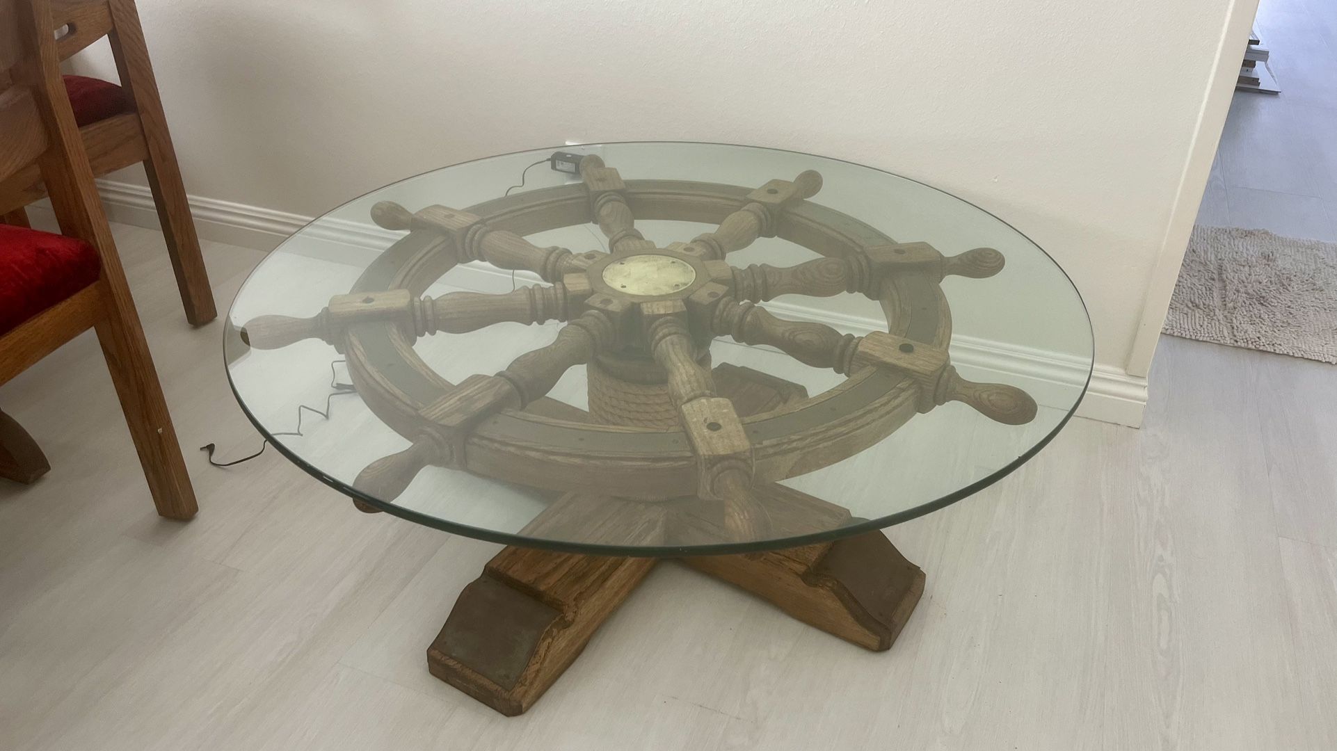 Rounds Glass/wood Table