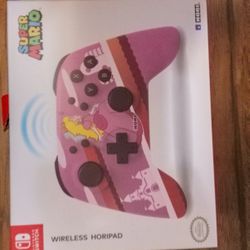 Nintendo Switch Princess Peach Horipad Wireless