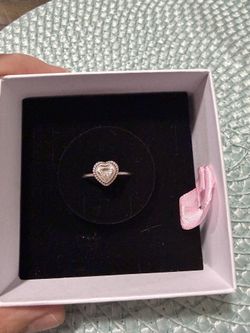 Pandora's ring