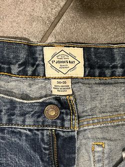 Men’s Pants Size 34/30 - Blue St. John’s Bay Jeans. In Excellent Good Condition !!