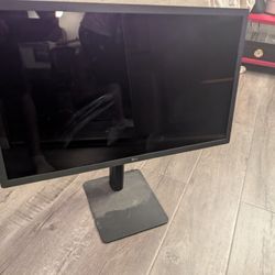 LG UltraFine 4K UHD IPS Monitor 24MD4KLB-B