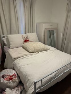 Full size Bedframe & Mattress