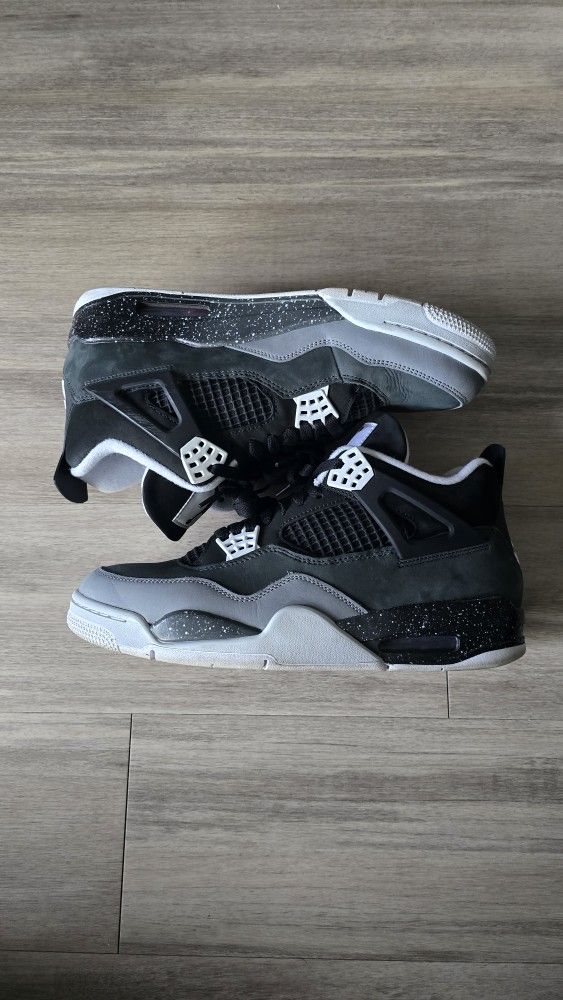 Men's Jordan 4 Retro Fear