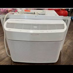 Frigidaire Air Conditioner 10000 Btu 