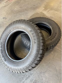 LT275/70R18 KENDA KLEVER A/T2 a pair of tires