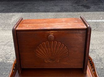 Vintage Cornwall USA Wooden Bread Box with Shell Carving