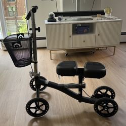 Knee Scooter/Mobility Scooter For Broken Or Sprained Foot/Ankle