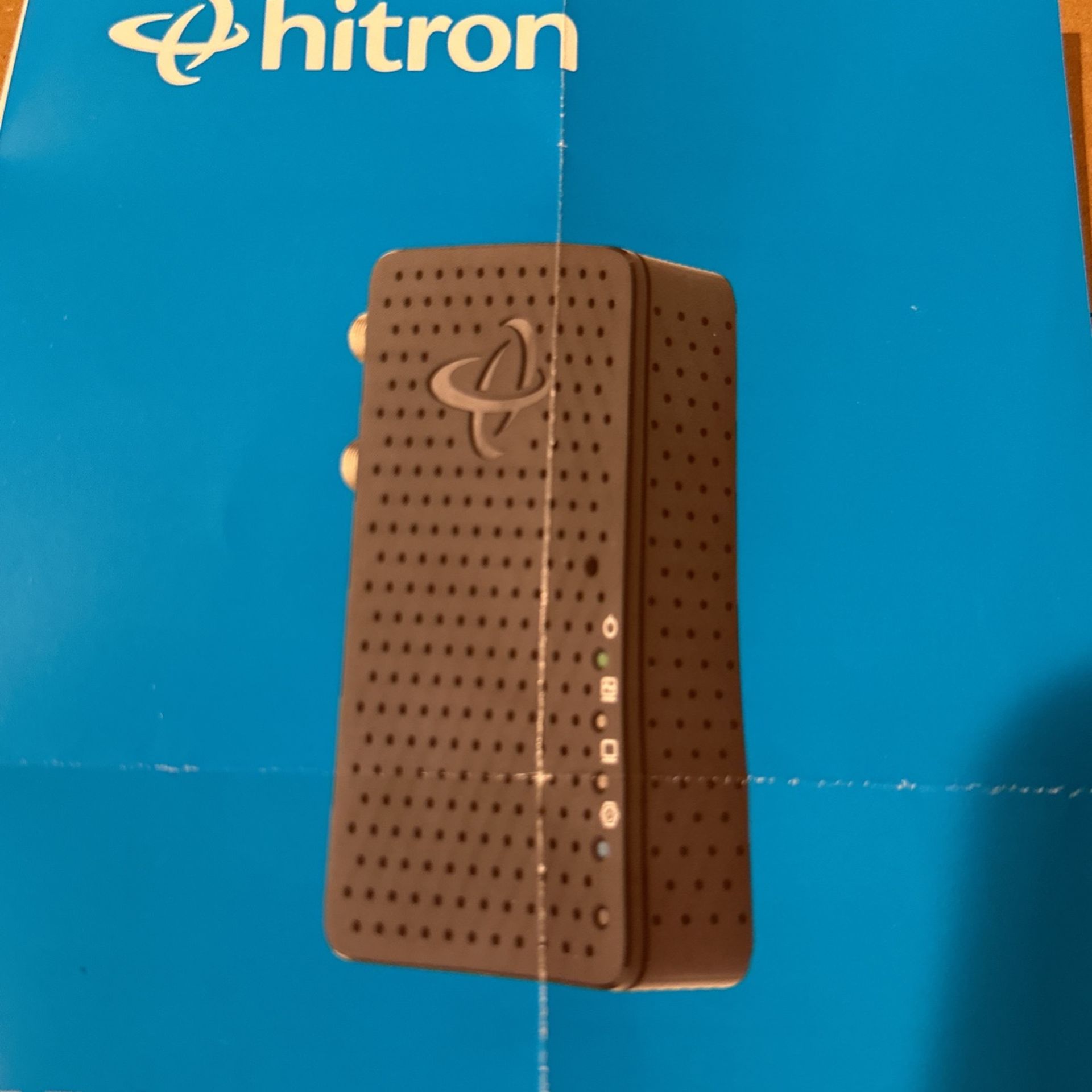 Hitron HT-EM4