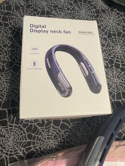 Portable charger neck fan