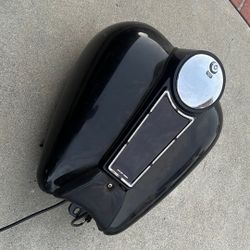 Arlen Gas Tank 