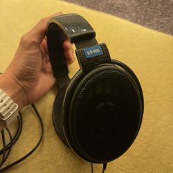 Sennheiser HD 600 Headphones