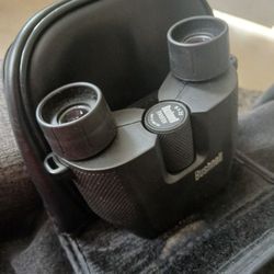  Bushnell Binoculars 